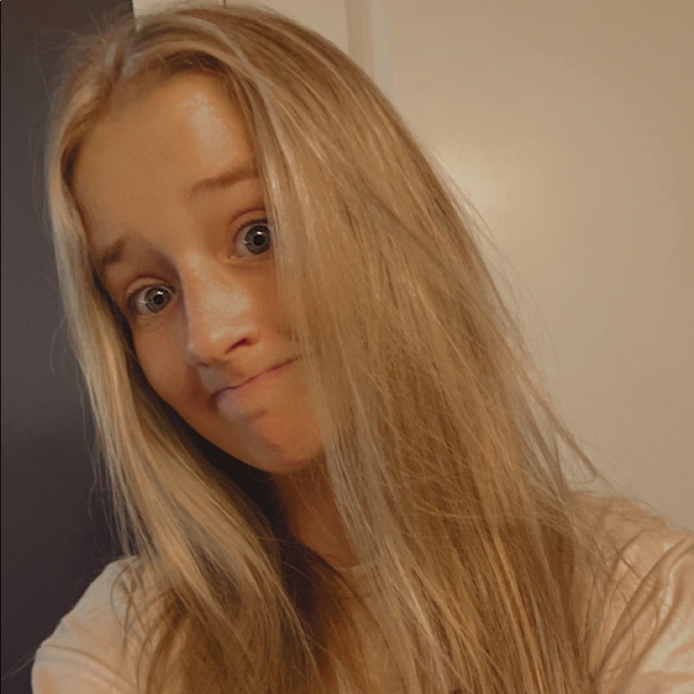 Meet your Posher, Jenna